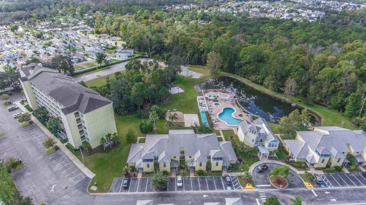 Barefoot Suite Celebration Exterior photo